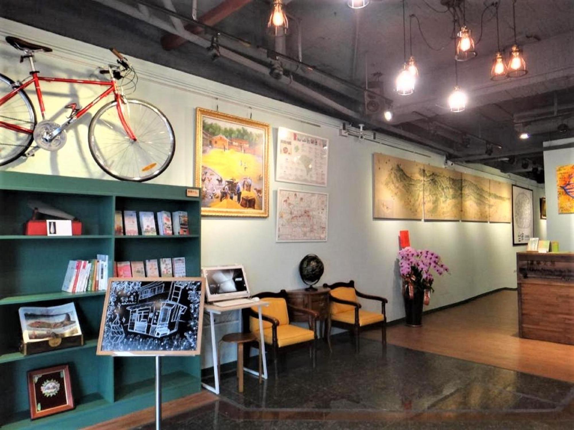 Dongning Atlas Hotel Tainan Esterno foto