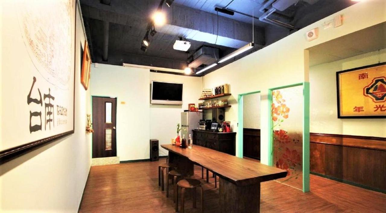 Dongning Atlas Hotel Tainan Esterno foto