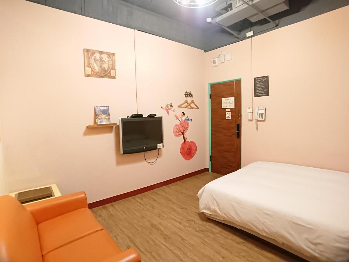 Dongning Atlas Hotel Tainan Esterno foto