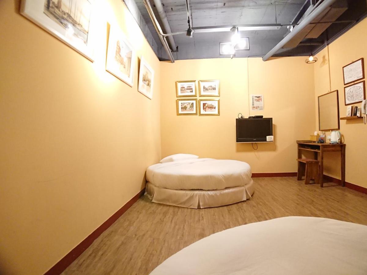 Dongning Atlas Hotel Tainan Esterno foto