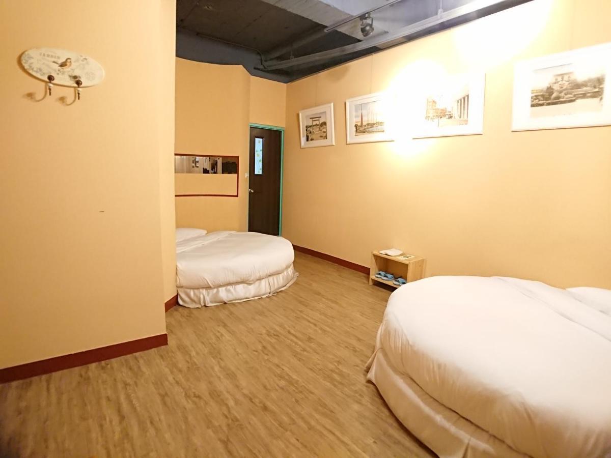 Dongning Atlas Hotel Tainan Esterno foto