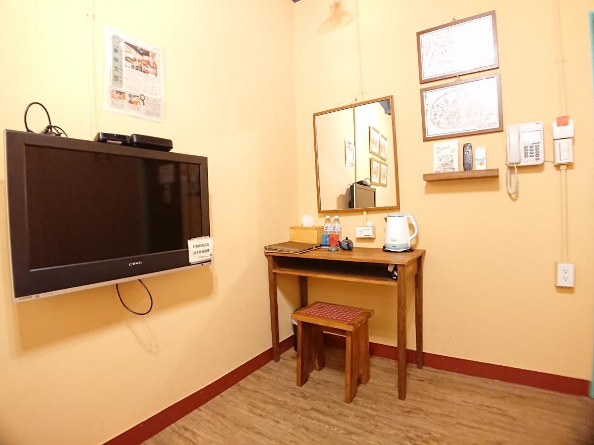 Dongning Atlas Hotel Tainan Esterno foto